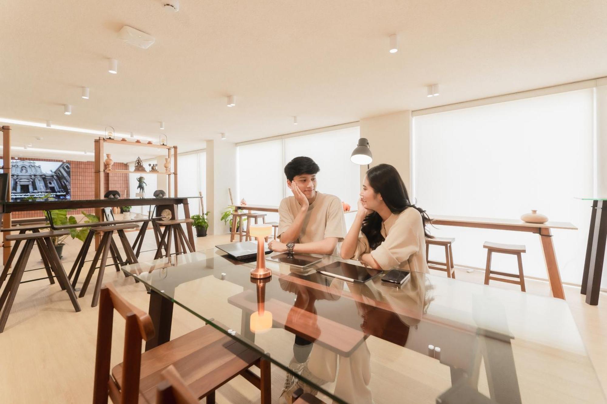 Mai Hotel Chiang Mai Extérieur photo